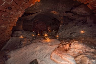 Almanya 'nın derinliklerindeki gizemli mahzenler, tüneller ve sığınak sistemleri