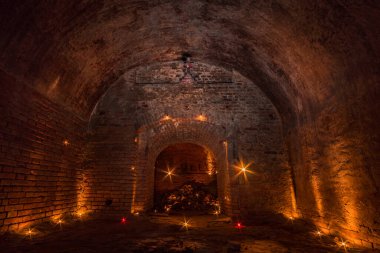 Almanya 'nın derinliklerindeki gizemli mahzenler, tüneller ve sığınak sistemleri