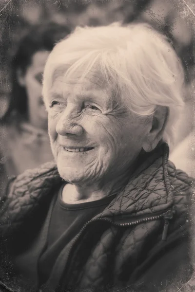 Black and white portrait of a grandmother — Stock Photo, Image