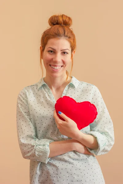 Feliz y enamorada. Colores retro — Foto de Stock