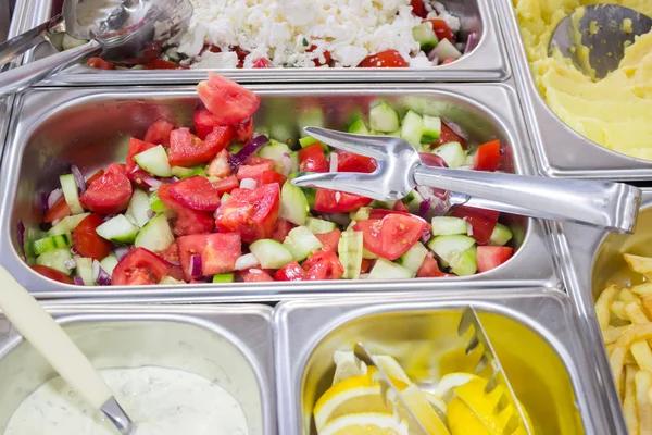 Salad Bar with Fresh Mixed Salads — Stock Photo, Image