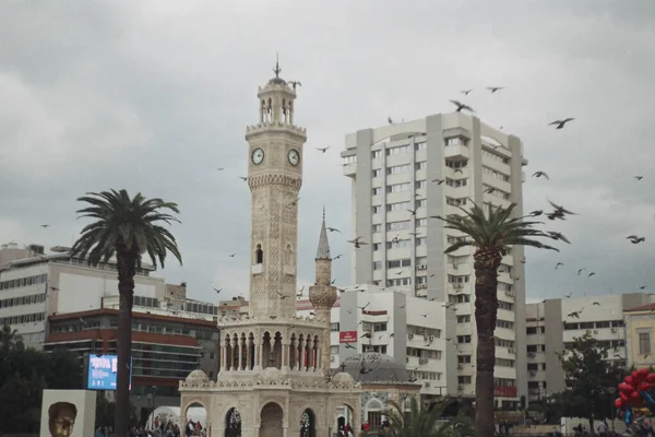 Izmir Turquia Novembro 2020 Filme Digitalizado Com Alguns Grãos Torre — Fotografia de Stock