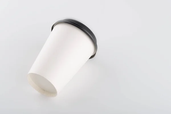 Papier Zum Mitnehmen Kaffeetasse Auf Weißem Hintergrund — Stockfoto