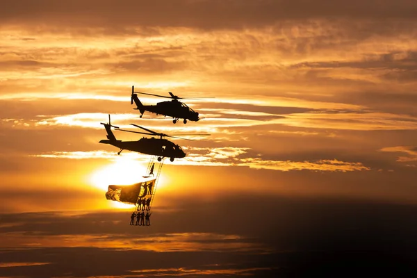 Izmir Türkei September 2021 Der Türkische Polizeihubschrauber Atak Und Spezialeinheiten — Stockfoto