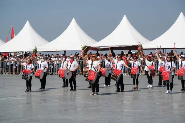 Izmir Türkei September 2021 Izmirs Frauen Rhythmusgruppe Tritt Auf Dem — Stockfoto