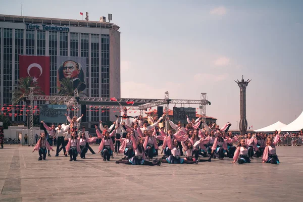 Zmir Türkiye Eylül 2021 Zmir Deki Cumhuriyet Meydanı Nda Zmir — Stok fotoğraf