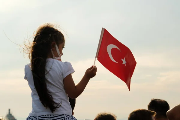 Izmir Turkey September 2021 Girl Waving Turkish Flag Liberty Day — Stock Photo, Image