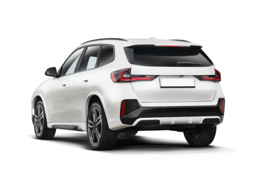 Şeffaf bir arka planda beyaz renkli, modern bir SUV 'nin kısmen sol ve arka tarafı.