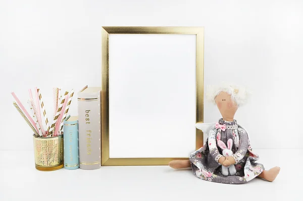 Golden picture frame with decorations. Mock up for your photo or text Place your work, print art — Stock Photo, Image