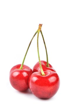 Üç kırmızı kiraz