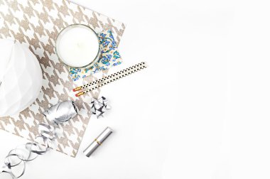 Beyaz arka plan tablo, tablo mockup, görüntülemek aksesuarları modern, beyaz arka plan tablo, Görünüm tablo mockup, aksesuarları modern,