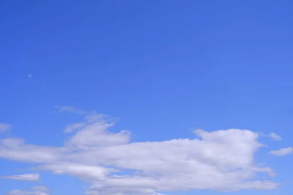 Céu Com Nuvens Adequado Para Fundos Textura Céu — Fotografia de Stock