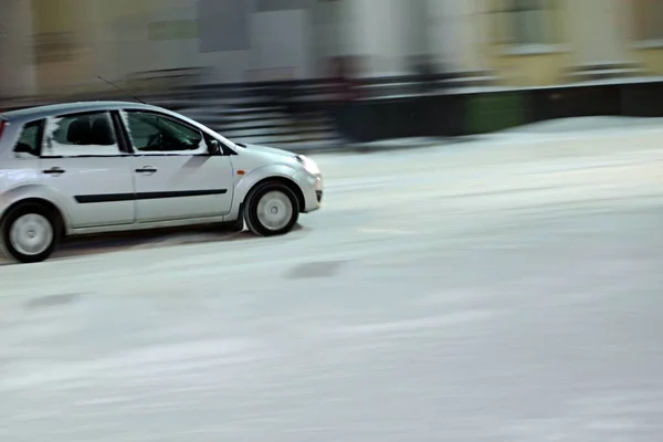 Vehicle Headlights Blurred Motion Snowy Street Evening — Stock Photo, Image