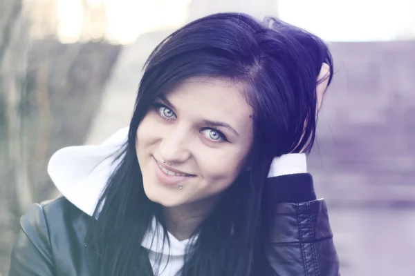 Portrait of the beautiful girl. Sunny winter day. Toned in cold colors — Stock Photo, Image