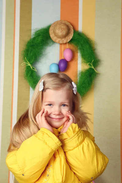 Portrait of a cute little girl , easter decoration — Φωτογραφία Αρχείου
