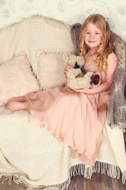 Güzel kız moda iç fotoğrafı