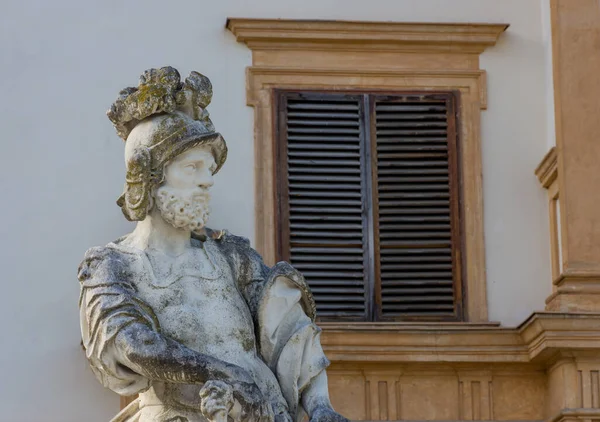 Statua Fronte Palazzo Eggenberg Più Significativo Complesso Palazzi Barocchi Della — Foto Stock