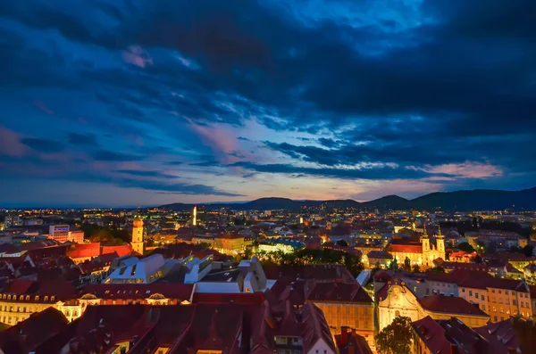 Stadtbeleuchtung Von Graz Und Mariahilfer Kirche Blick Vom Schlossberg Graz — Stockfoto