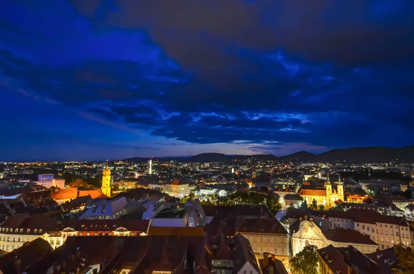Stadsljus Graz Och Mariahilfer Kyrka Utsikt Från Schlossberg Hill Graz — Stockfoto