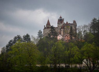 Efsanevi Bran Şatosu, Romanya Transilvanya 'da Drakula Konutu.