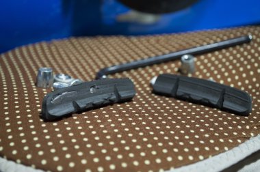 Bisiklet için yıpranmış fren balataları