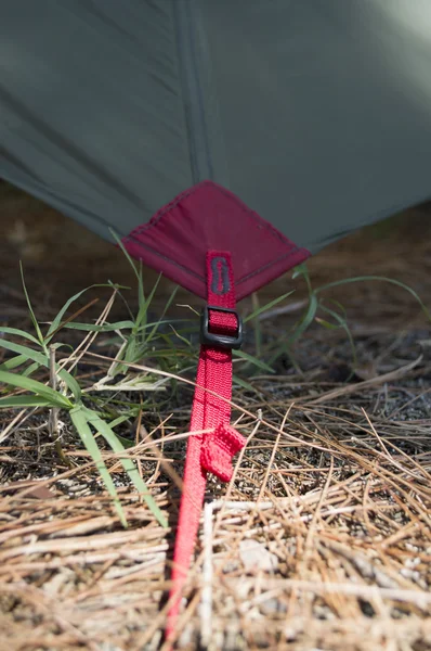 Karbin på en camp tält närbild — Stockfoto