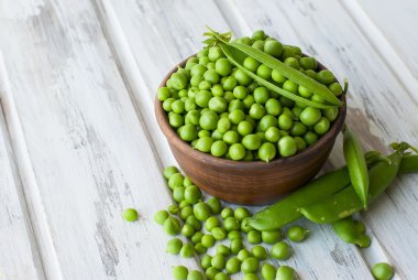 Kavanozda yeşil bezelye