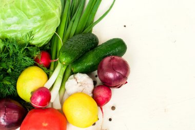 dilim limon, sarımsak, rezene, maydanoz, frenk soğanı, başkanı