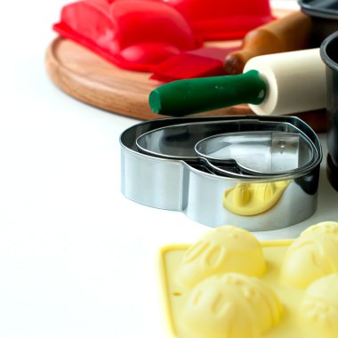 Closeup ahşap arka plan üzerinde pişirme aletleri