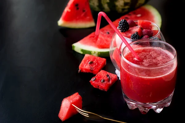 Salada de frutas de verão de carne de melancia — Fotografia de Stock