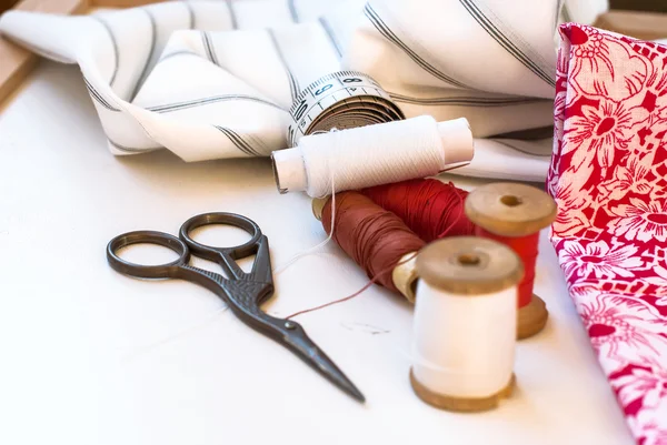 Spool of thread . Sew accessories. — Stock Photo, Image