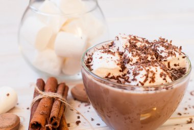 kakao marshmellows içkiyle