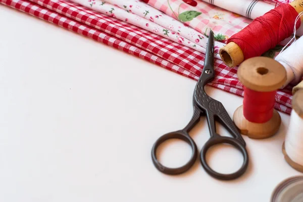 Spool of thread . Sew accessories. — Stock Photo, Image