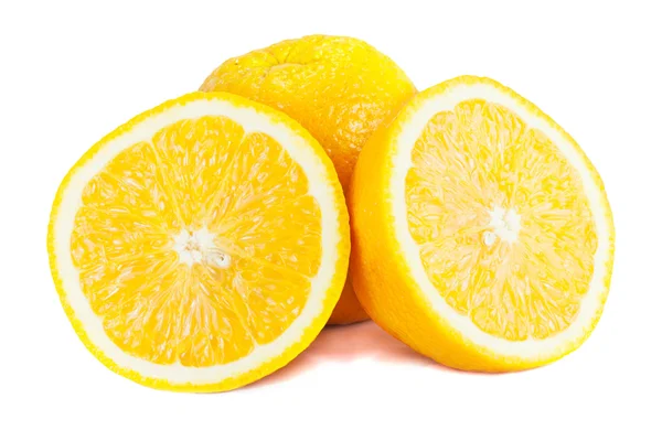 Rebanada de naranja madura fresca . — Foto de Stock