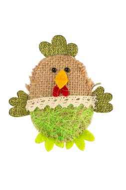 Hayvanların ve kuşların boyanmış ahşap figürleri, beyaz bir arka planda izole edilmiş.