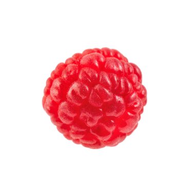 Yapraksız olgun kızıl orman ahududu, beyaz bir arka planda izole edilmiş.