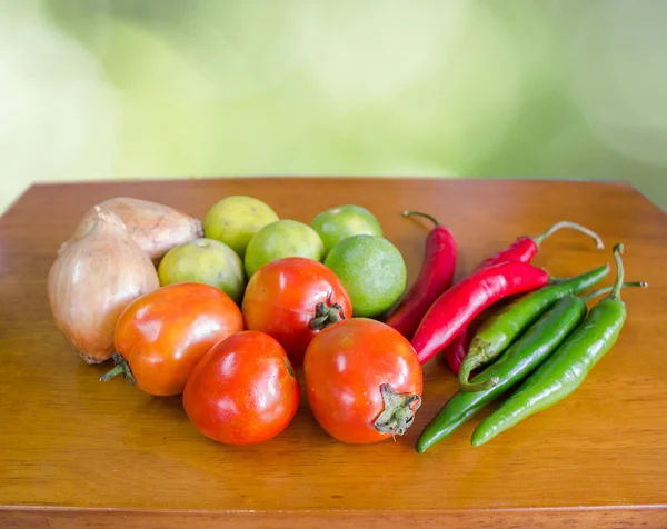 Vegetables on wood floor — Stockfoto