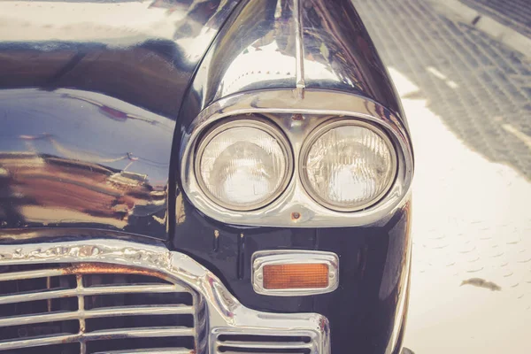 Headlight Lamp Vintage Classic Car Retro Filter — Stock Photo, Image