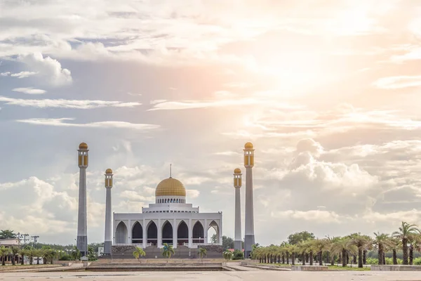 Bella Moschea Sfondo Cielo Songkla Thailandia — Foto Stock