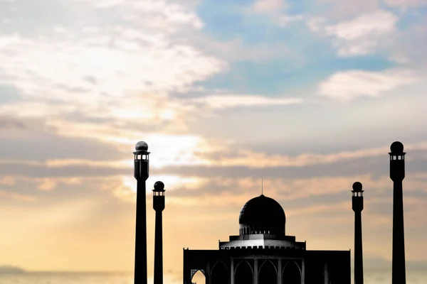 Silhouet Van Moskee Masjid Prachtige Hemelse Achtergrond Voor Eid Mubarak — Stockfoto