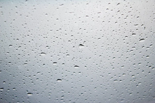 Foto Abstracta Gota Agua Sobre Espejo Azul Blanco Negro Para — Foto de Stock