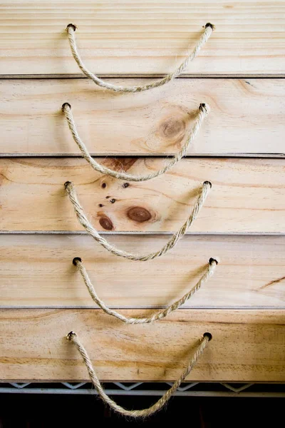 Natural Wood Tray Rope Holder — Stock Photo, Image