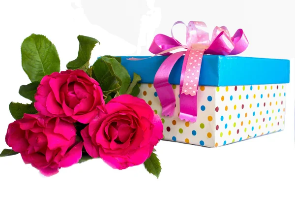 Pink rose and gift box Royalty Free Stock Photos