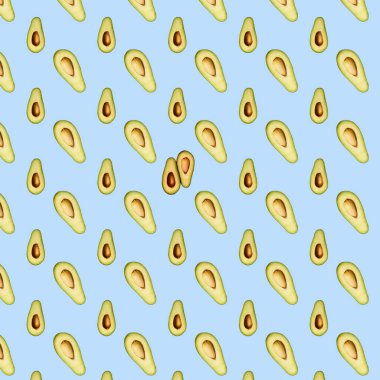 Açık mavi arka planda taze avokado deseni, üst manzara, düz yatış. Kusursuz desen