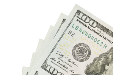 Beyaz üzerine izole edilmiş Amerikan doları. Nakit Amerikan doları, yakın plan.