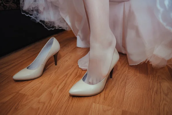 Scarpe abito da sposa — Foto Stock