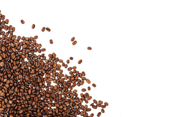 Coffee beans isolated on white background. roasted coffee beans, can be used as a background