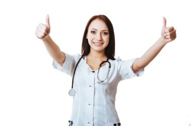 Sunulması ve kopya alanı ürün veya metin için gösterilen genç beyaz kadın tıp doktoru bir kadın. Beyaz arka plan üzerinde izole.