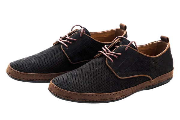 Klasické kožené boty izolované na bílém pozadí. Mužský móda . — Stock fotografie