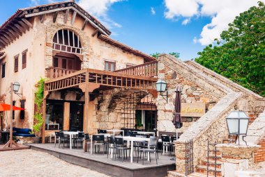 antik köy altos de chavon - Dominik Cumhuriyeti yeniden sömürge kasaba. Casa de campo, la romana, Dominik Cumhuriyeti. Ponderosa tarzı, tropik tatil beldesi